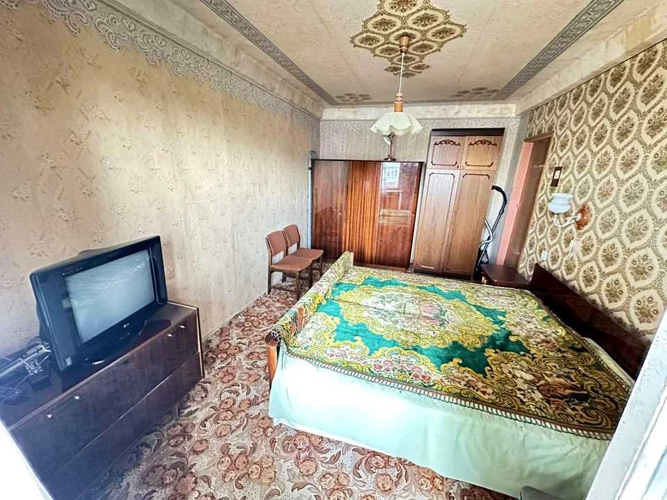 Apartment. Borchahivska St, Kyiv.