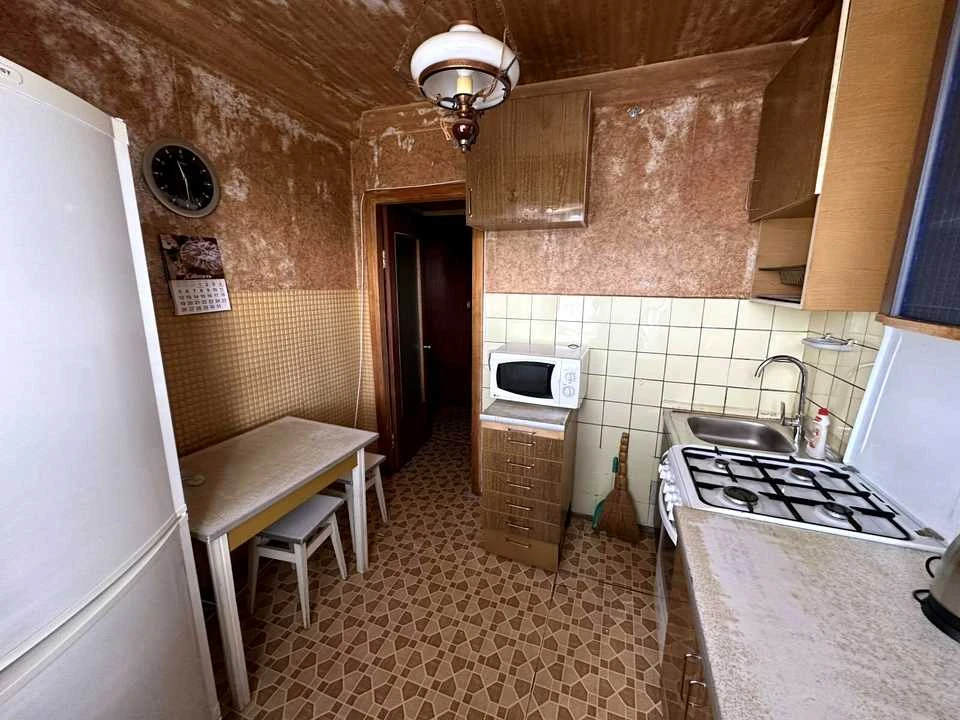Apartment. Borchahivska St, Kyiv.