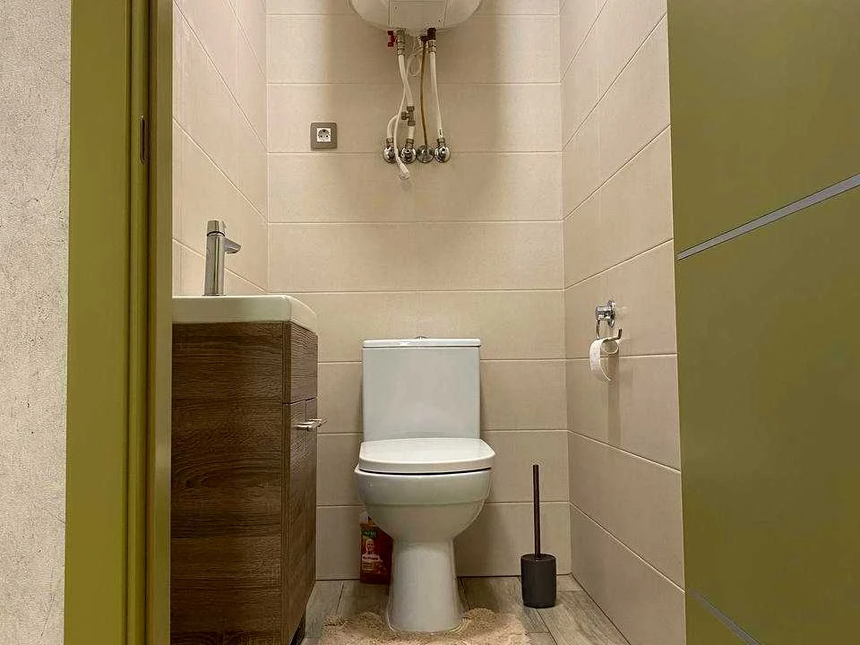 Apartment. Dnipro, Naberezhna Peremohy st.