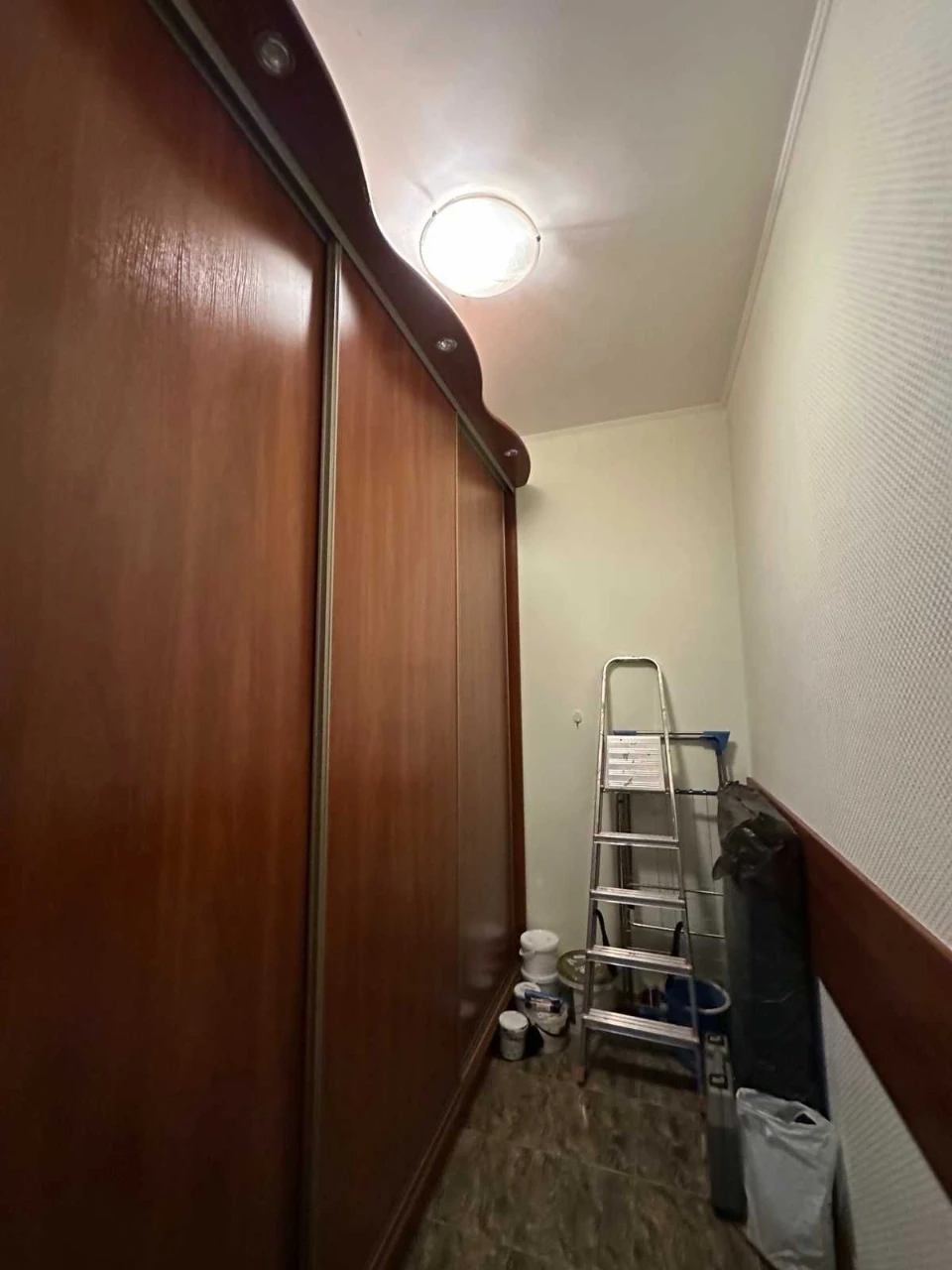 4-room apartment for sale in Pechersk, with parking and generator