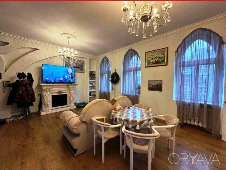 Apartment on Petlury Street, University district, T. Shevchenko Blvd.