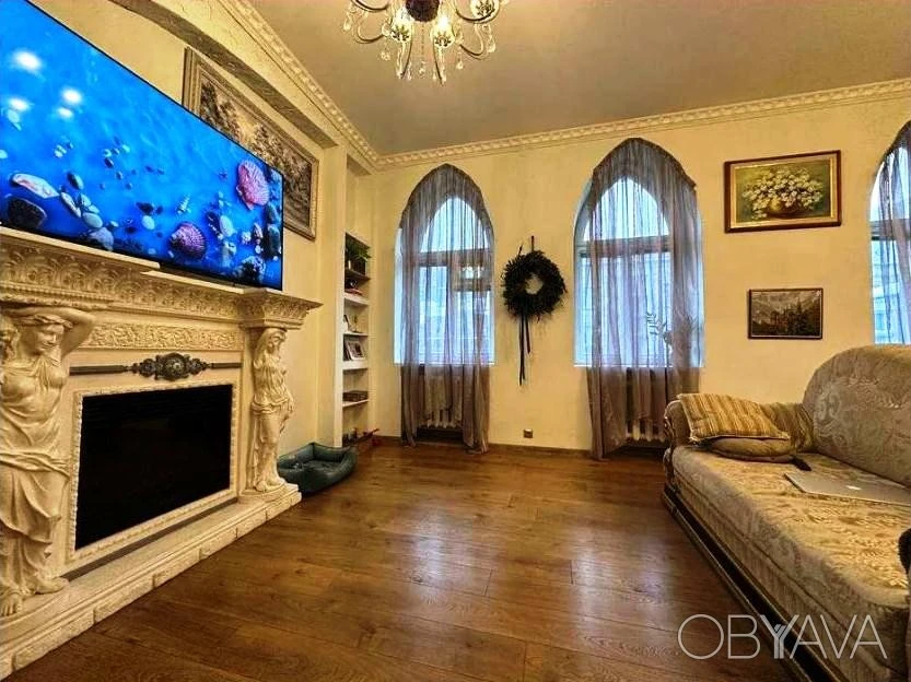 Apartment on Petlury Street, University district, T. Shevchenko Blvd.