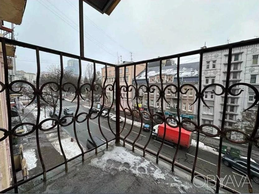 Apartment on Petlury Street, University district, T. Shevchenko Blvd.
