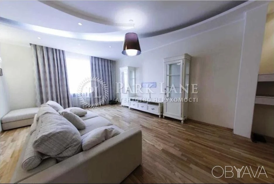 3-bedroom apartment, station "Palace of Ukraine", Kyiv.