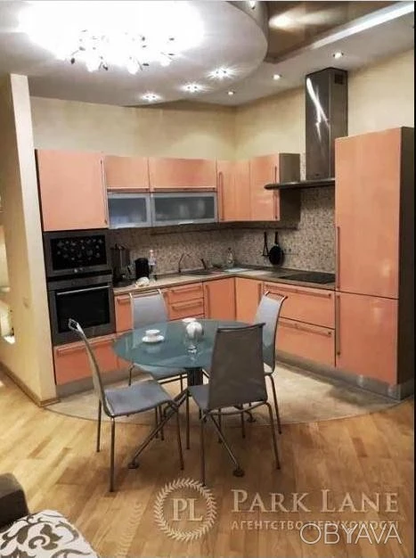 1-bedroom apartment with renovation, Olympic district, on Antonovich Street,