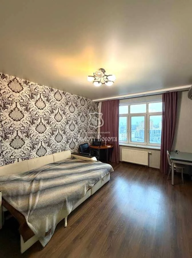 Apartment for Sale, Kyiv, Sviatoshyn, Berezaysky Prospect