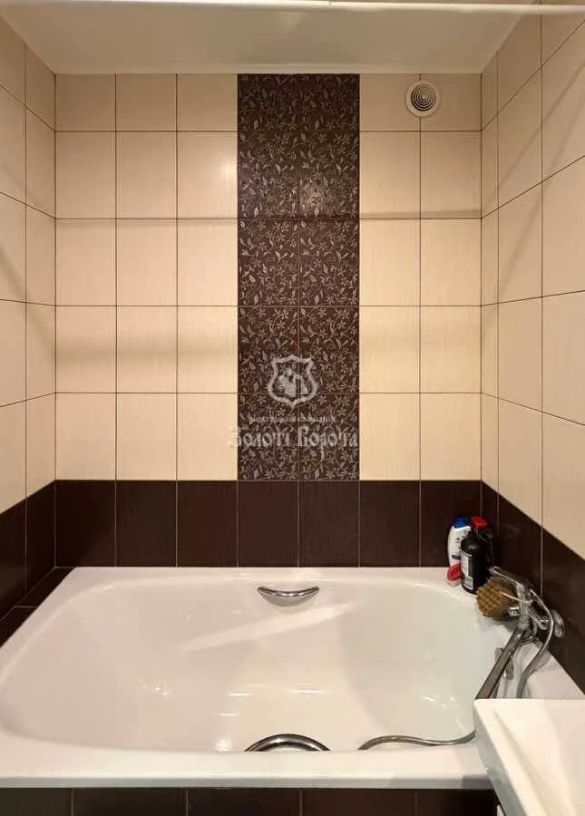 Apartment for Sale, Kyiv, Sviatoshyn, Berezaysky Prospect