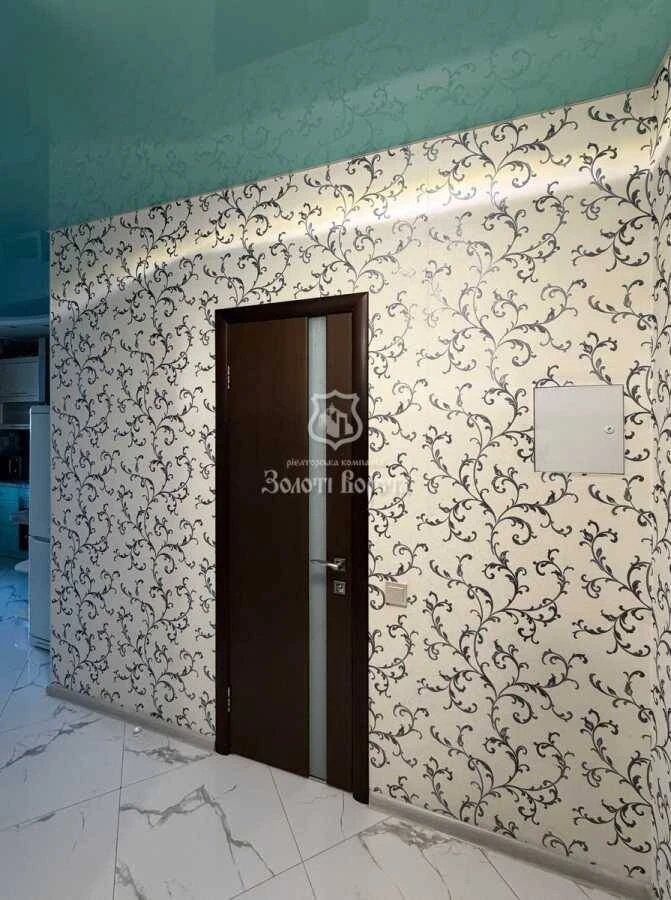 Apartment for Sale, Kyiv, Sviatoshyn, Berezaysky Prospect