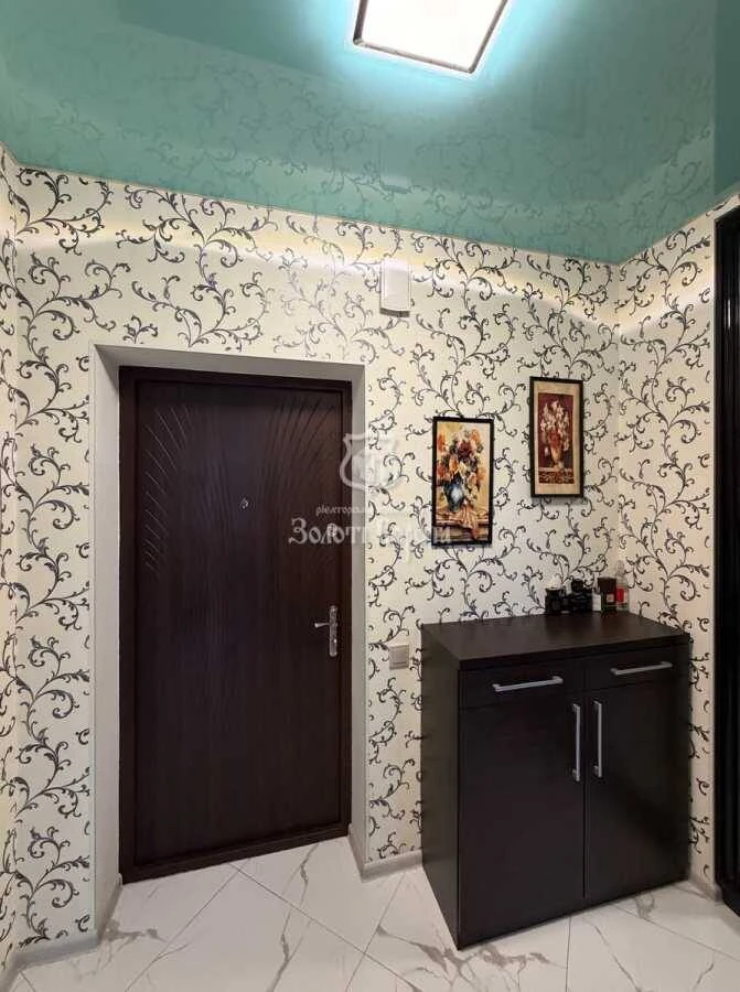 Apartment for Sale, Kyiv, Sviatoshyn, Berezaysky Prospect