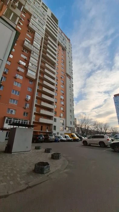 Эксклюзив!Продам 3 кв ЖК Авантаж на Культуры м.Научная.