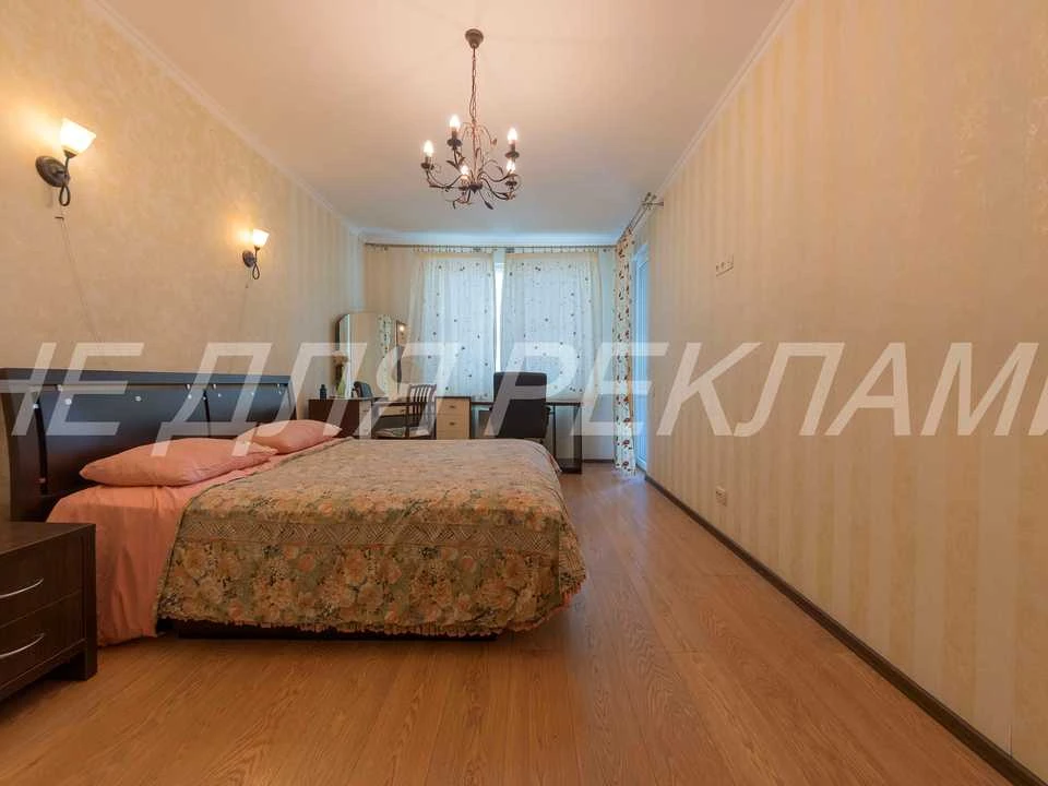 Квартира. Київ, Голосіївський просп.