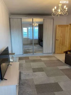 Apartment for Long-Term Rent, Obolyn'