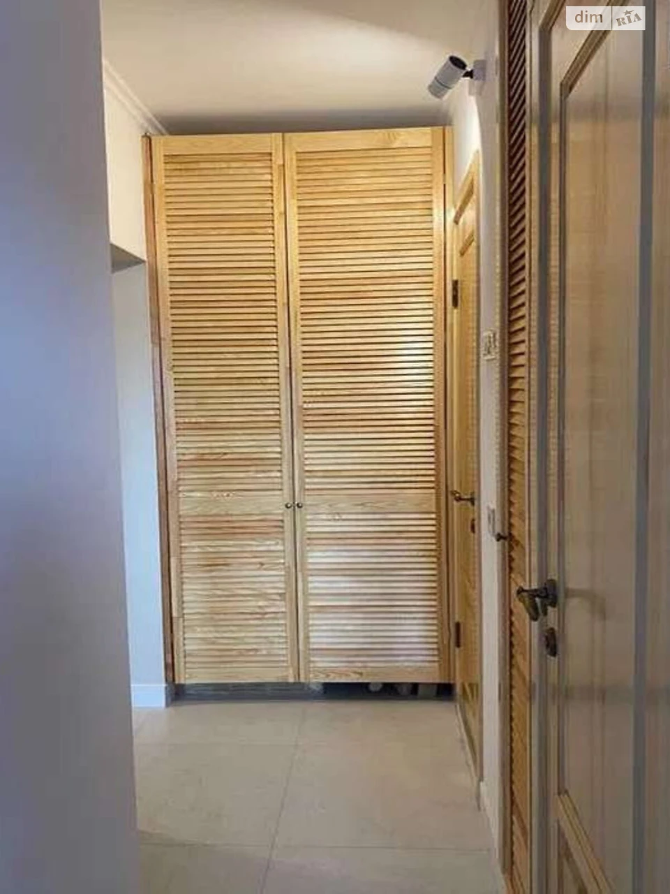 Apartment for Long-Term Rent, Obolyn'