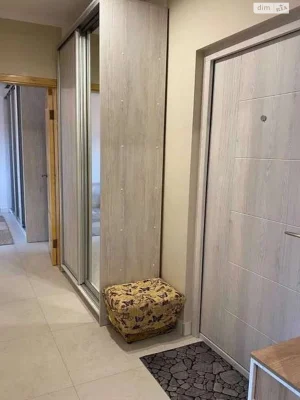 Apartment for Long-Term Rent, Obolyn'