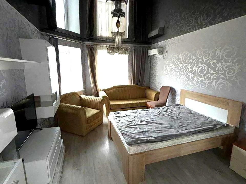 Apartment. Sevastopol Street, Nagirke