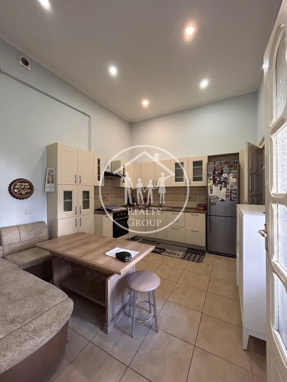 Historic Center!! Austrian Apartment!! 3-room apartment