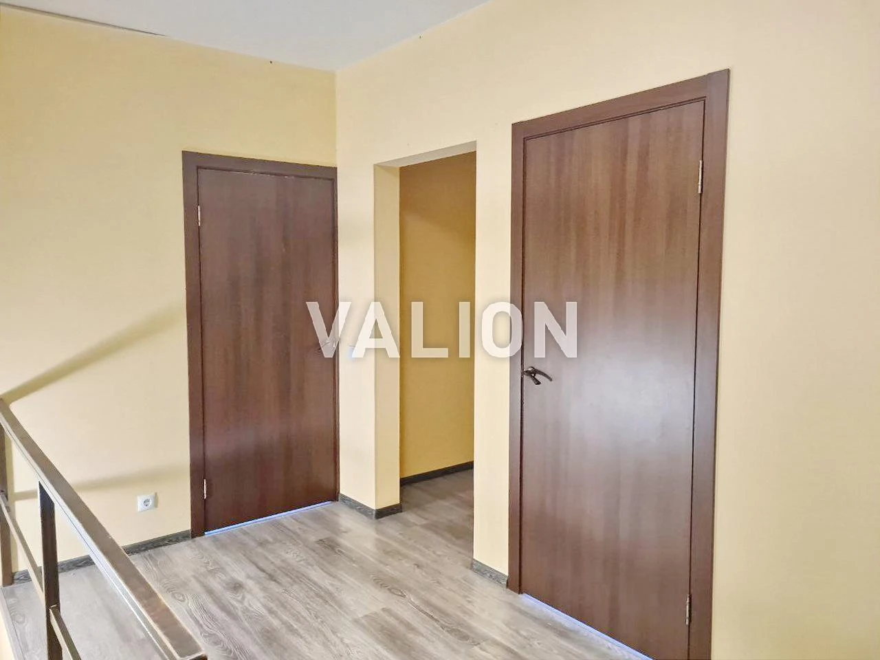 Selling 5-bedroom apartment at вул. Краківська, 27a, in Дніпровський