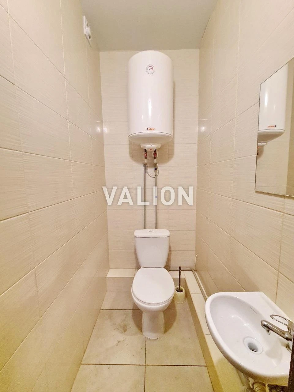 Selling 5-bedroom apartment at вул. Краківська, 27a, in Дніпровський
