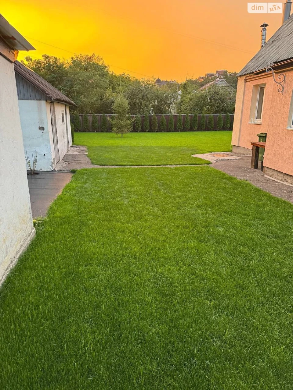 Long-Term Rental House Desniansky