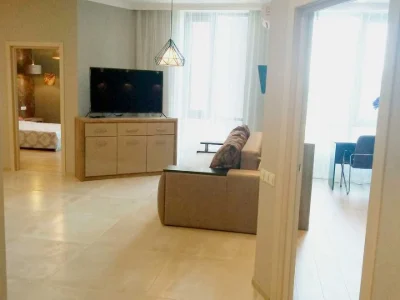 Apartment. Odessa, Velika Arnautskaya Street