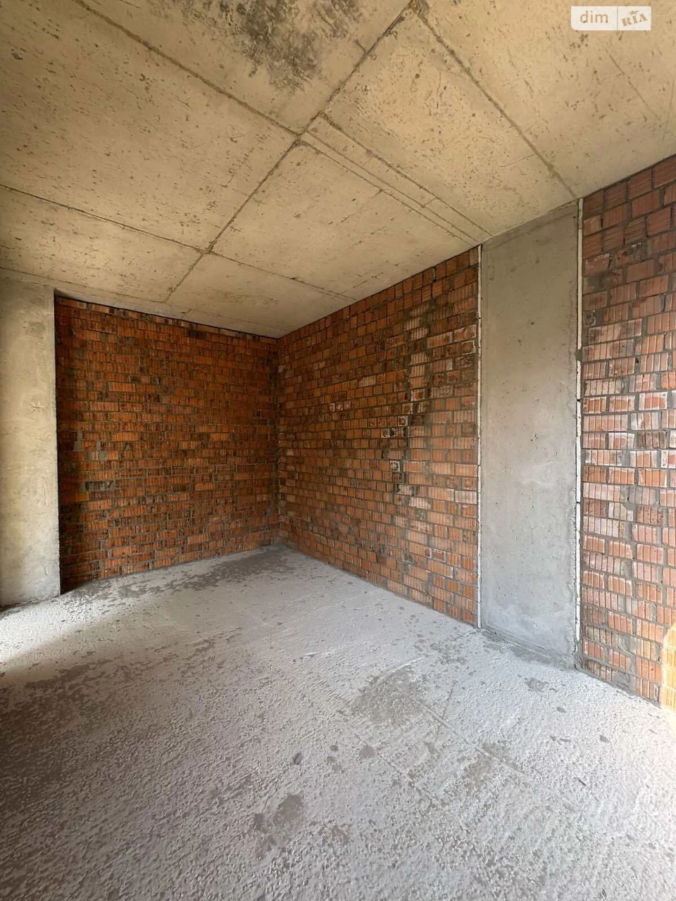Продажа Квартира Рясне 2