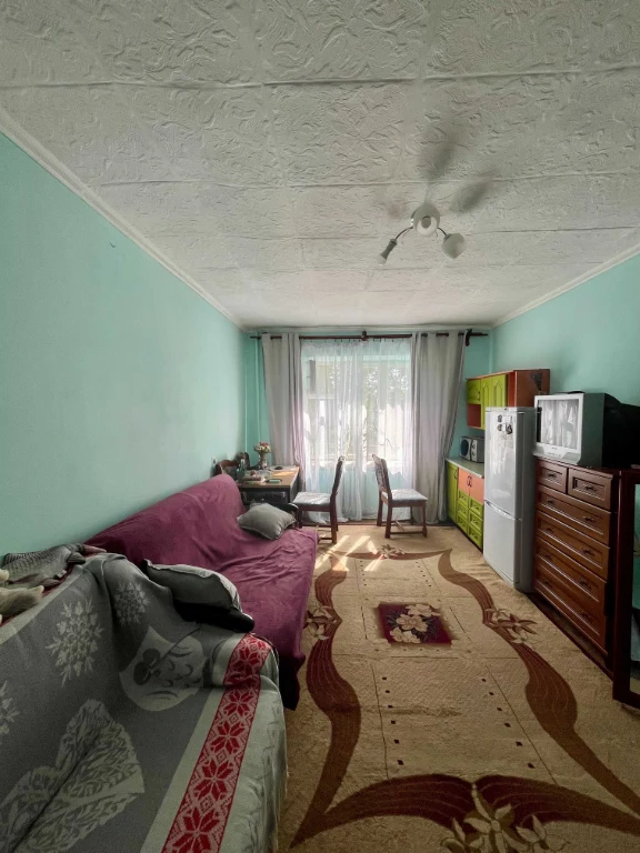 2 room apartment for sale in a dormitory, Ugorska Street