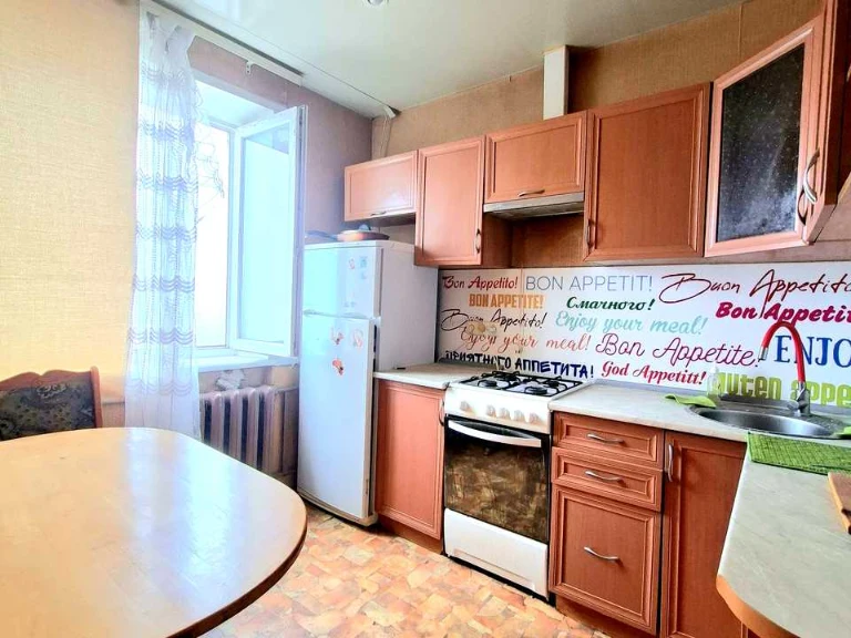 Квартира. вулиця 14 Жовтня, Запоріжжя