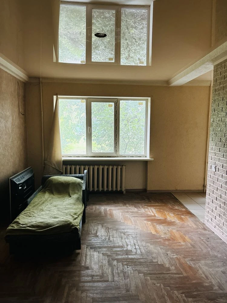 For sale, 2-room apartment at a great price