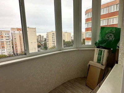 Продається однокімнатна квартира 44.2 м² на 9-му поверсі з 10-го.