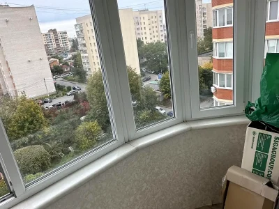 Продається однокімнатна квартира 44.2 м² на 9-му поверсі з 10-го.