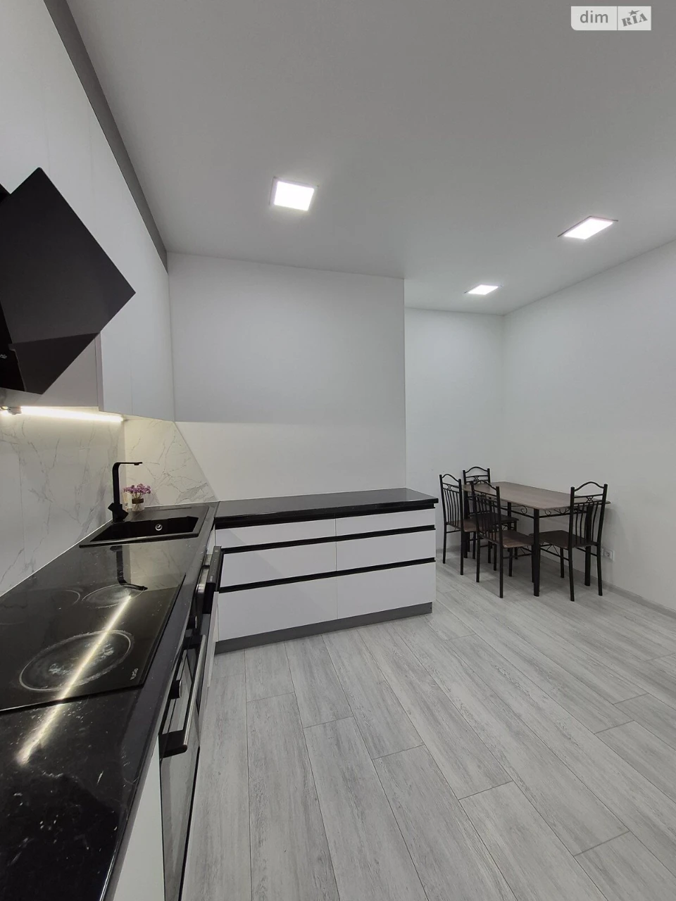 Long-Term Rental Apartment, Sverdlovsk District