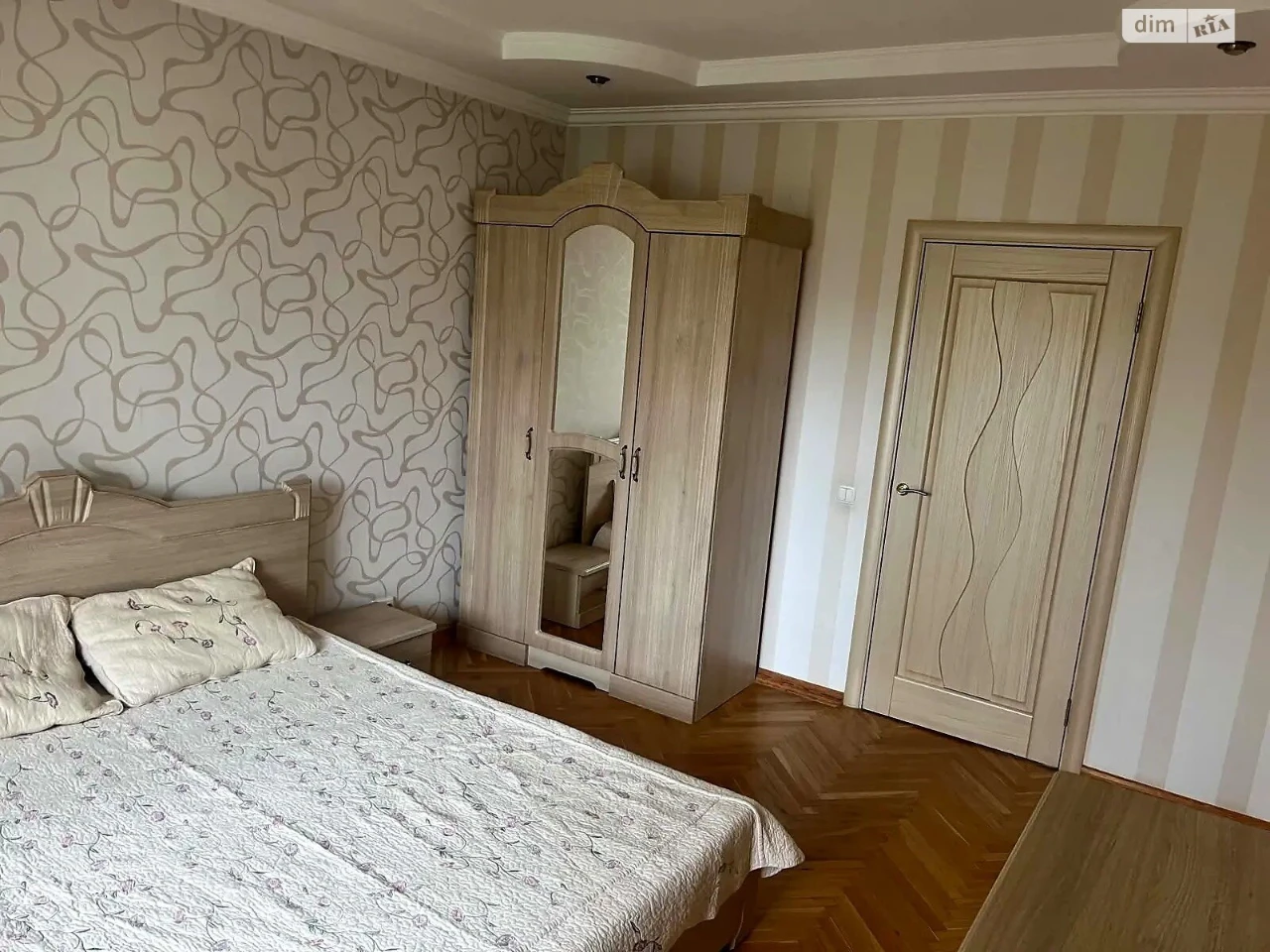 Long-Term Rental Apartment, Left Bank Area