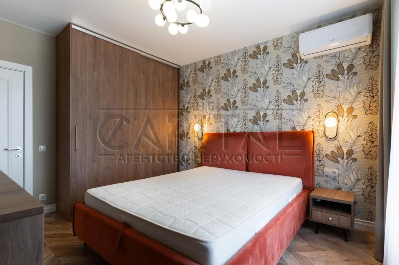 Brightly designed 3-bedroom apartment on the 2nd floor, 85 sq m, in the "Zarech" residential complex