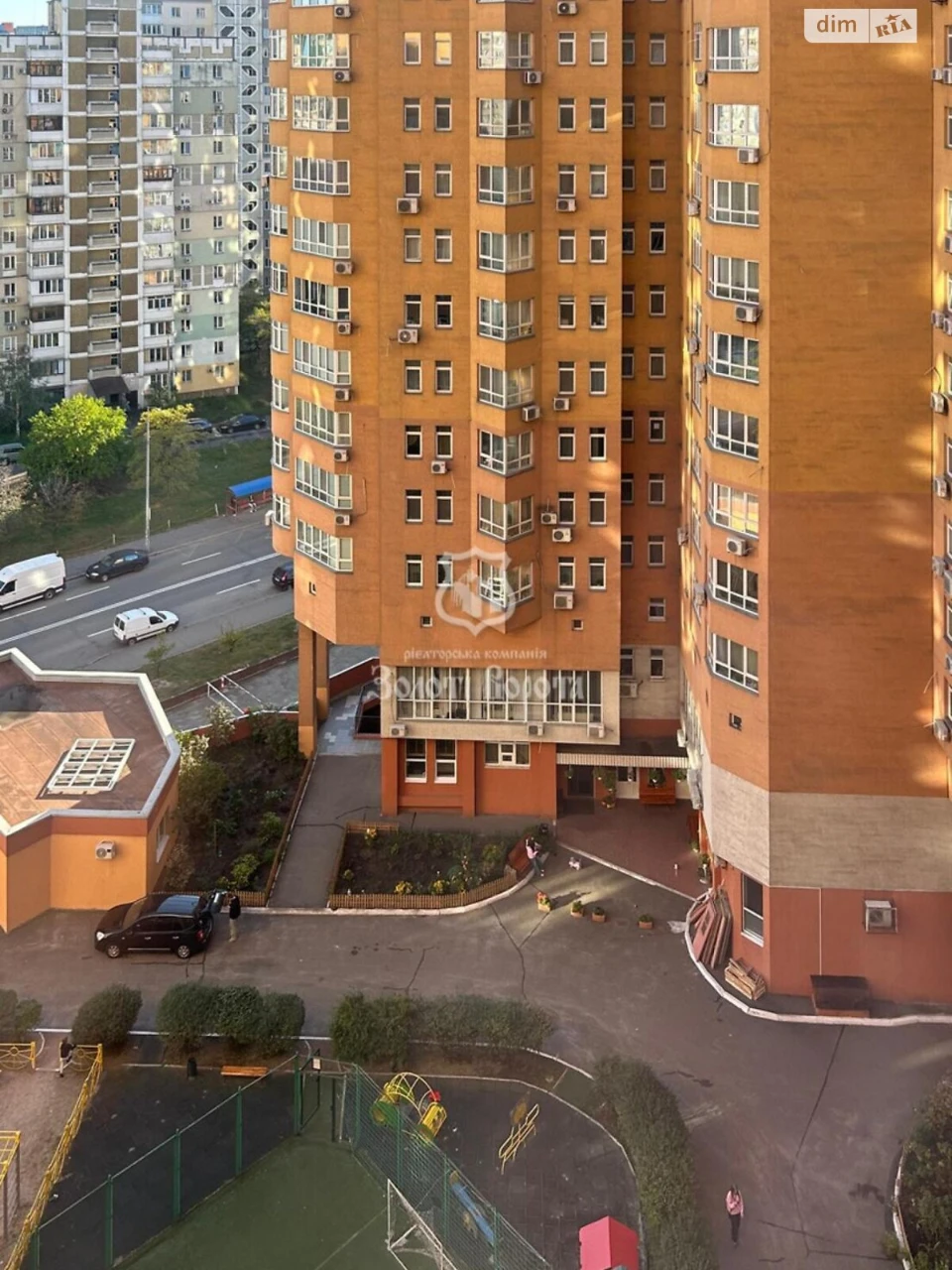 Продаж Квартира в Дарницькому