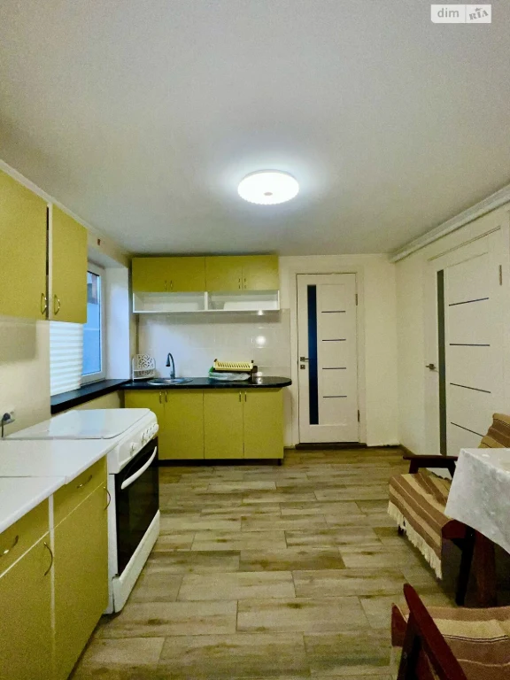 Long Term Rental - Part of a House - Old Town