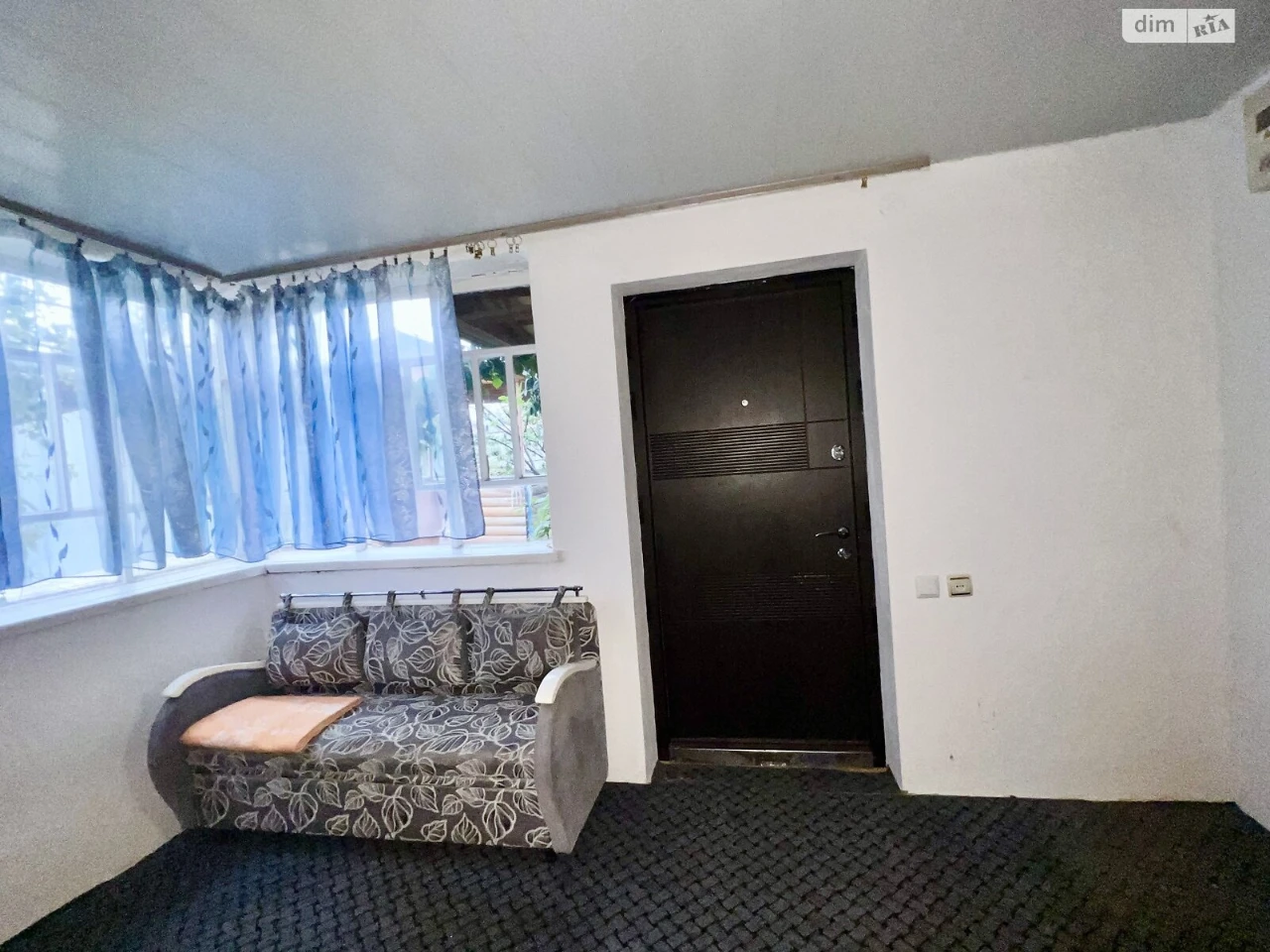 Long Term Rental - Part of a House - Old Town