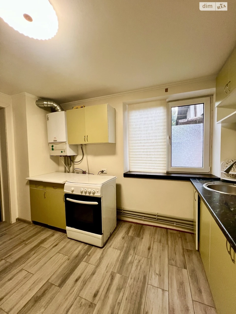 Long Term Rental - Part of a House - Old Town