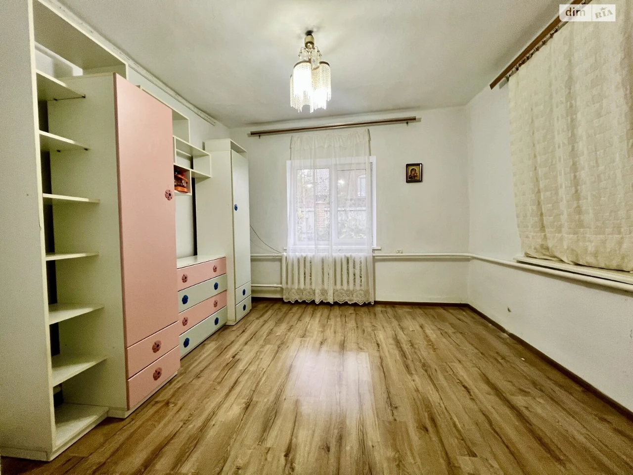 Long Term Rental - Part of a House - Old Town