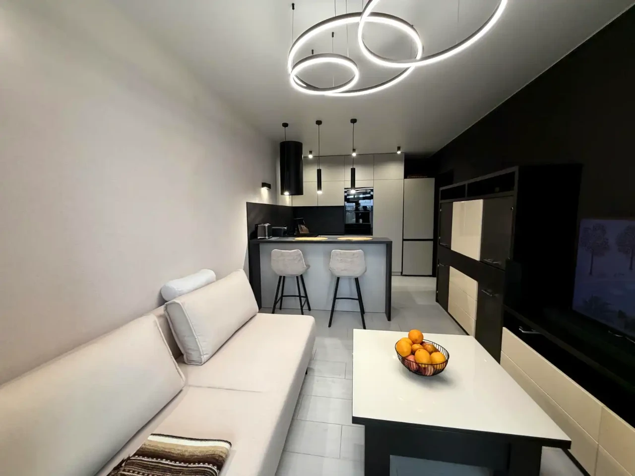 2-room apartment for sale, 68.7 m² on the 7th floor of a 9-story building