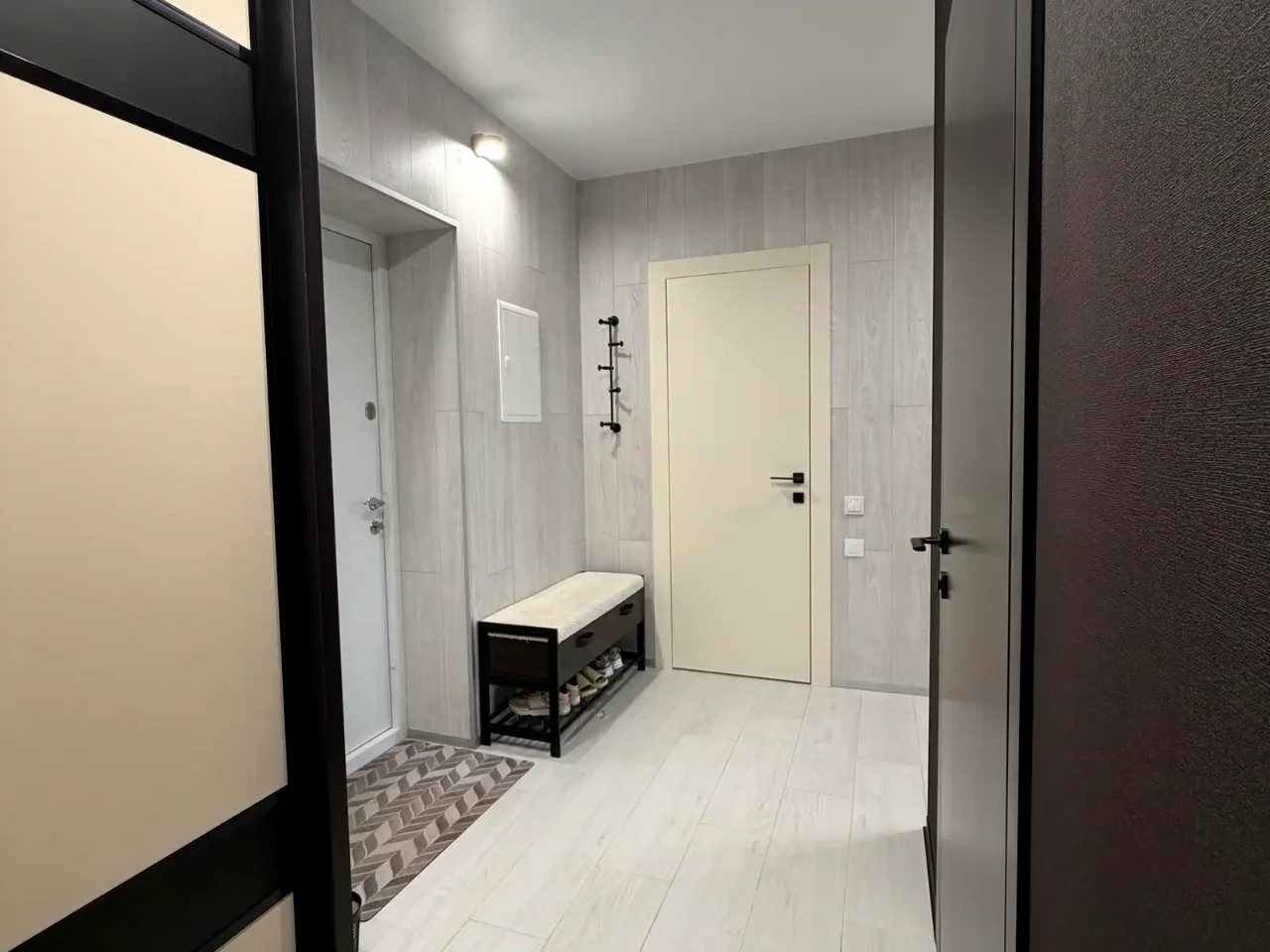 2-room apartment for sale, 68.7 m² on the 7th floor of a 9-story building