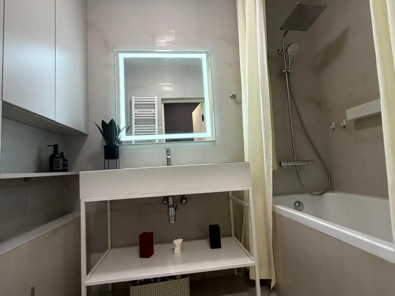 2-room apartment for sale, 68.7 m² on the 7th floor of a 9-story building