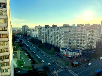 Квартира. Київ, Миколи Бажана просп.