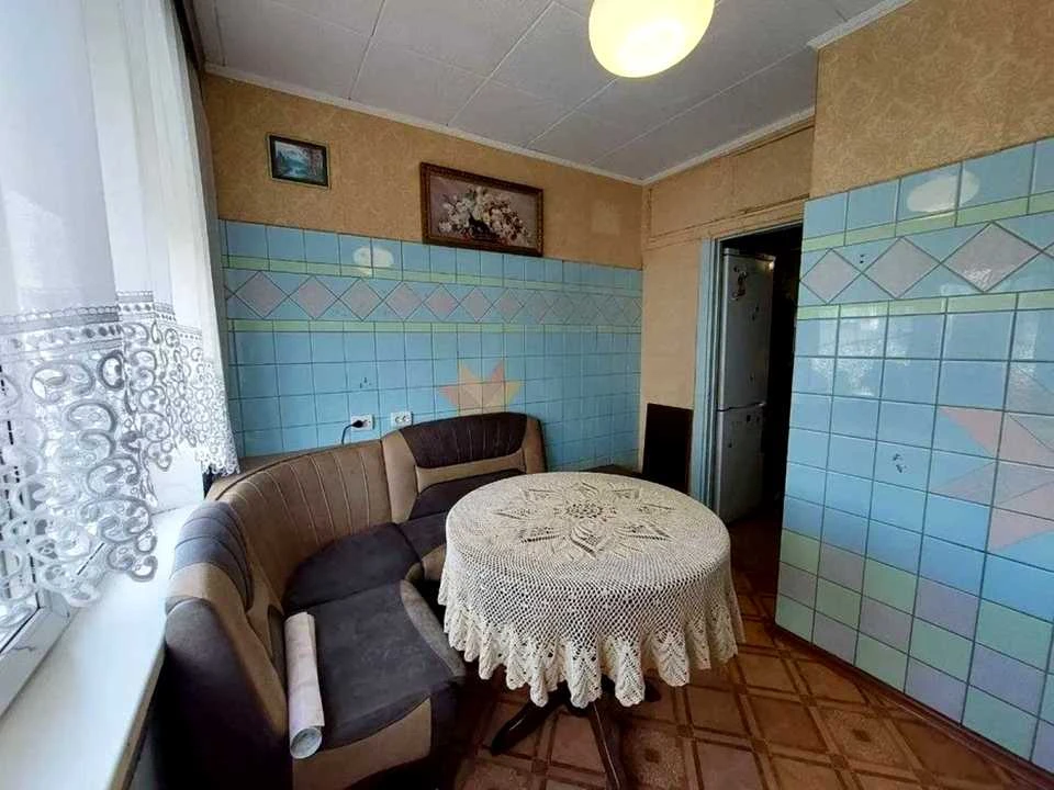 Квартира. Киев, Автозаводская улица