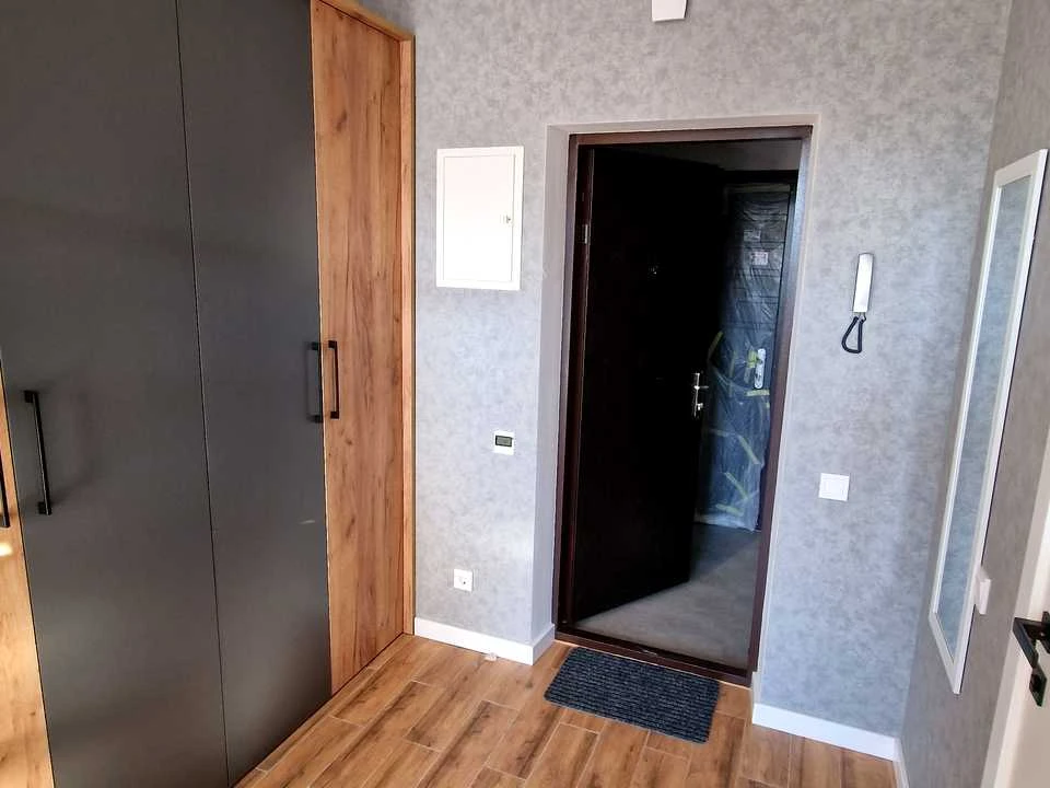 Квартира. Київ, Практична вулиця