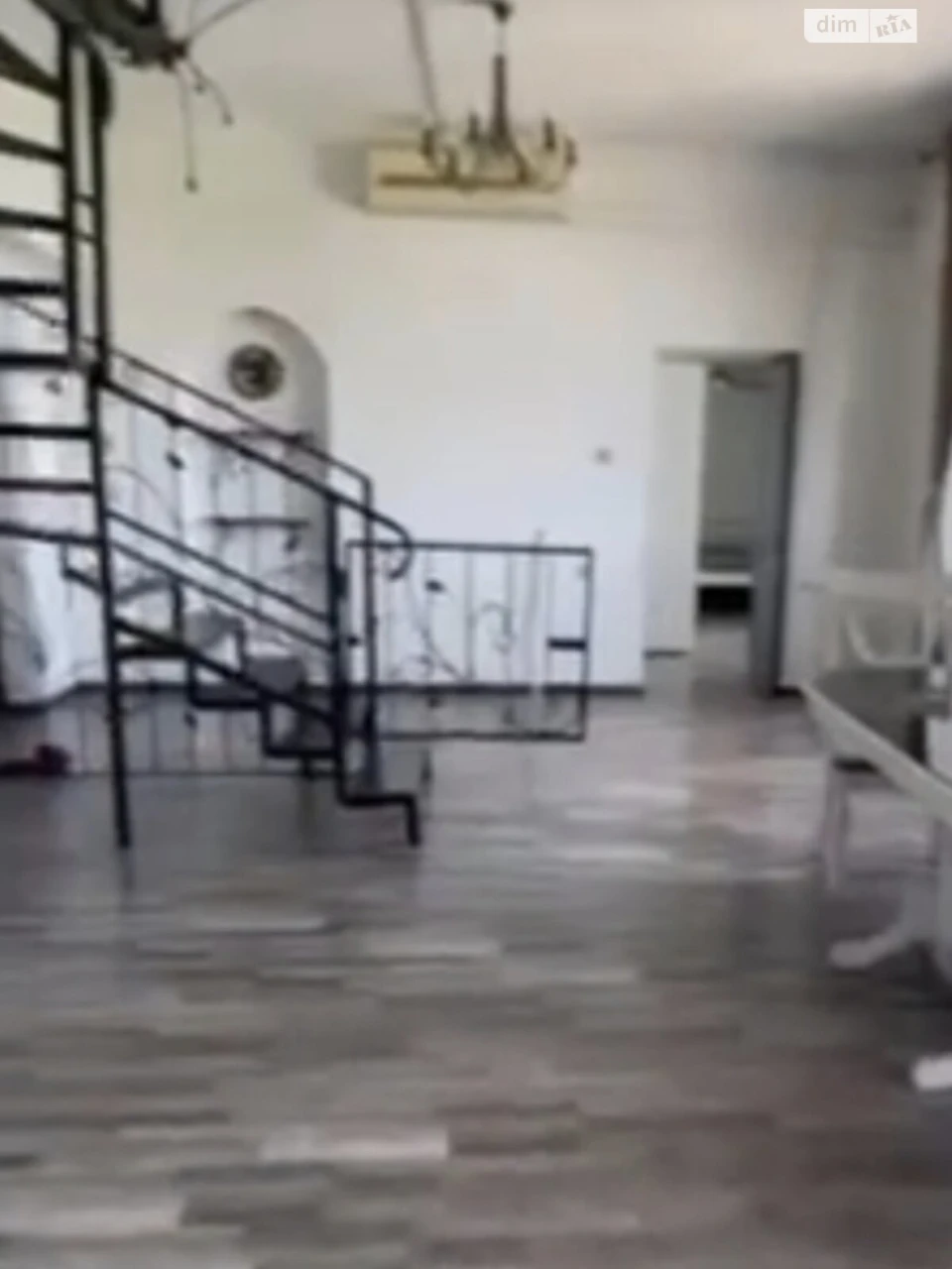Long-Term Rental Apartment, Podil