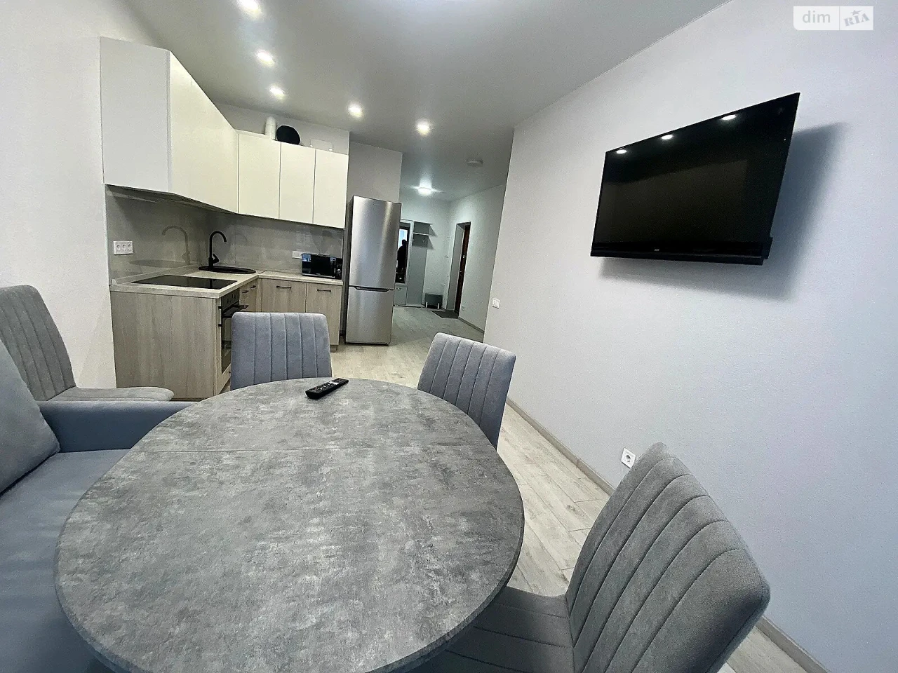 Long-Term Rental Apartment Podilsky