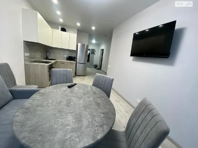 Long-Term Rental Apartment Podilsky