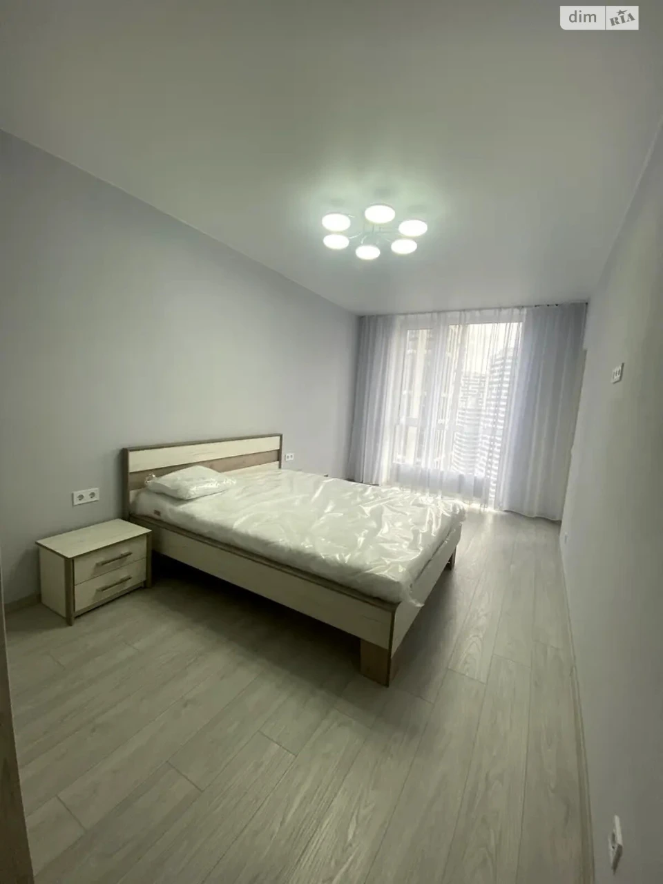 Long-Term Rental Apartment Podilsky