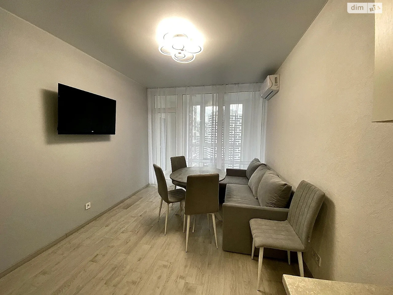 Long-Term Rental Apartment Podilsky