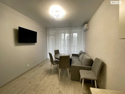 Long-Term Rental Apartment Podilsky